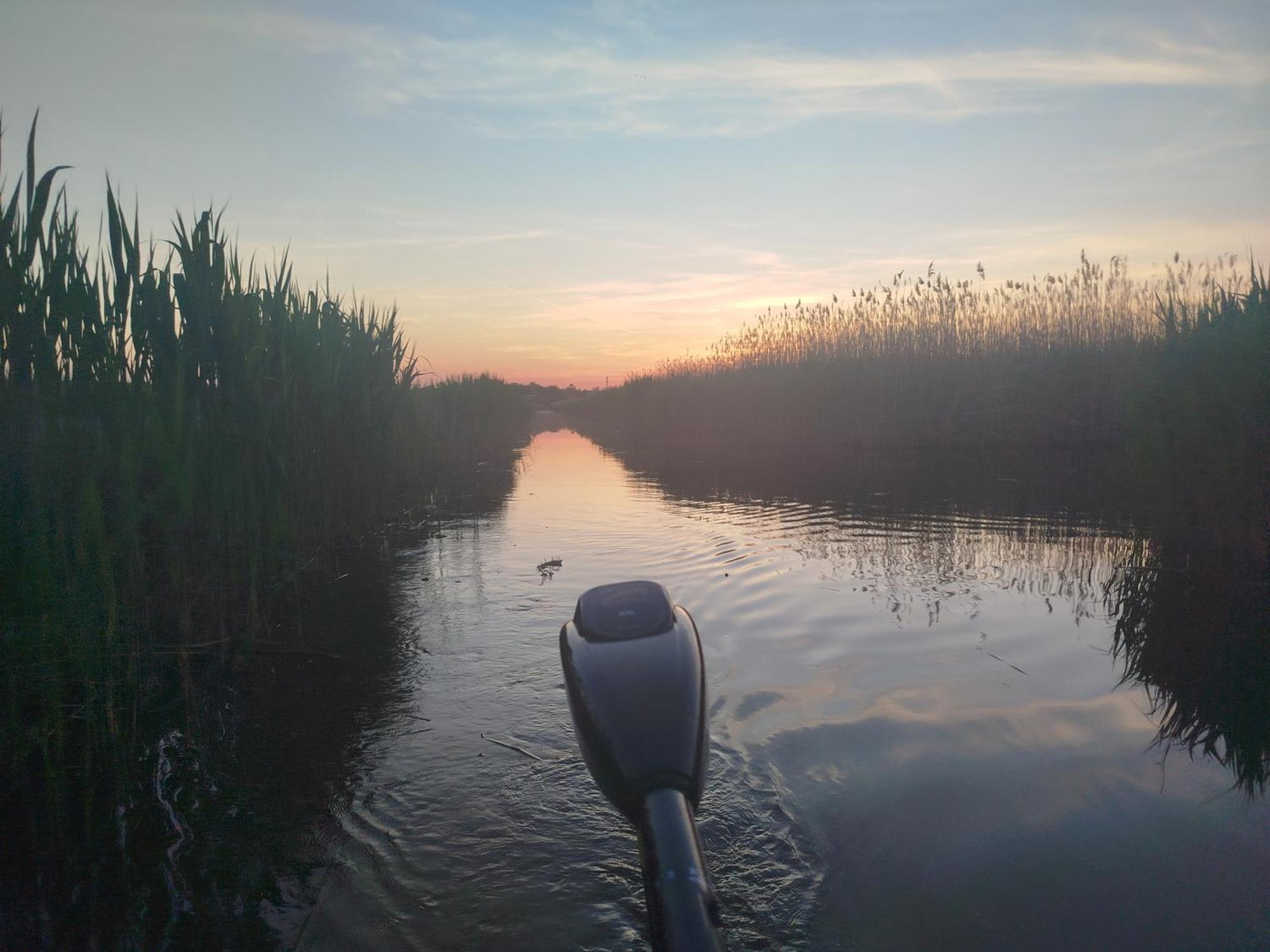 Pfahlbau Sunset I Toplage Elektroboot Inklusive Rust Esterno foto